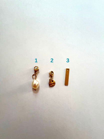 Charms gold & nacre